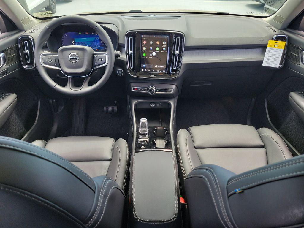 2026 Volvo XC40 PLUS, B5 AWD GAS (MILD HYBRID), DARK 缩略图 15