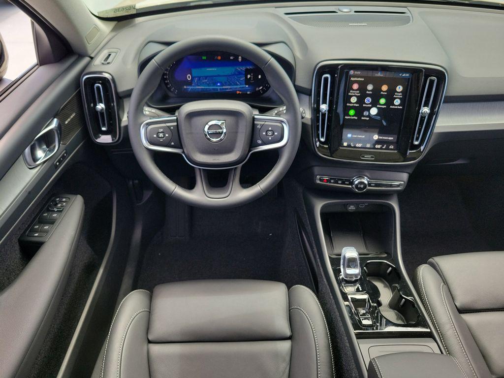 2026 Volvo XC40 PLUS, B5 AWD GAS (MILD HYBRID), DARK 缩略图 14