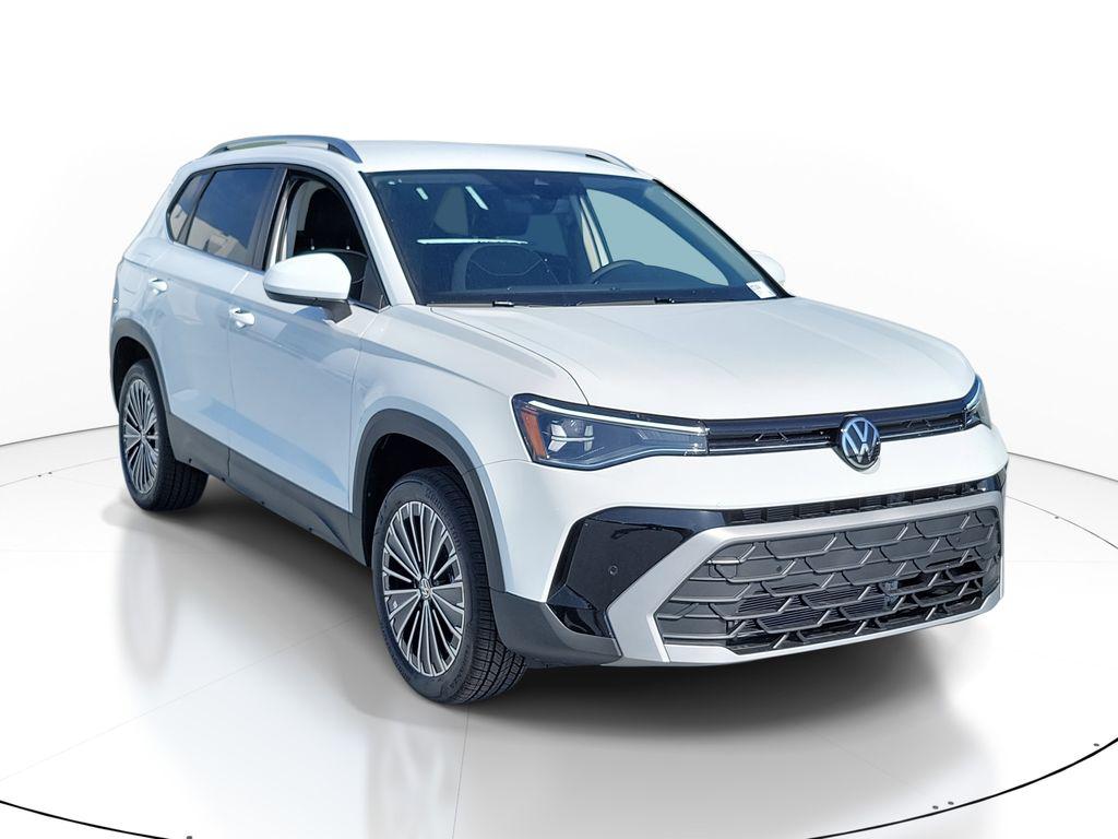 New 2026 Volkswagen Taos SE