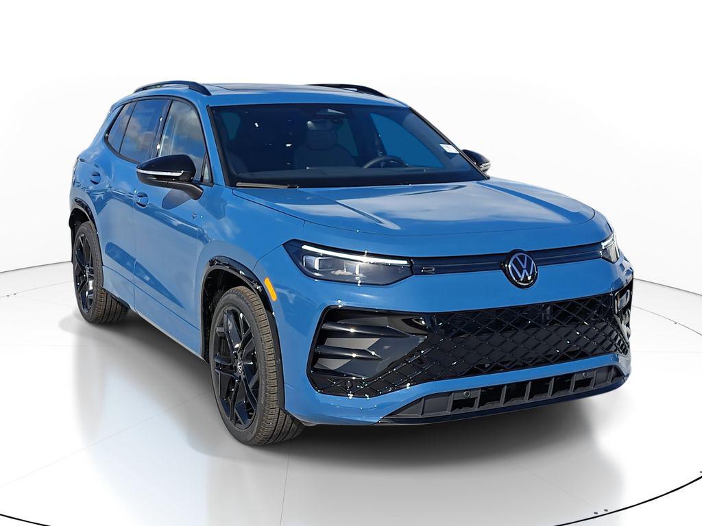 New 2026 Volkswagen Tiguan 2.0T SE R-Line Black