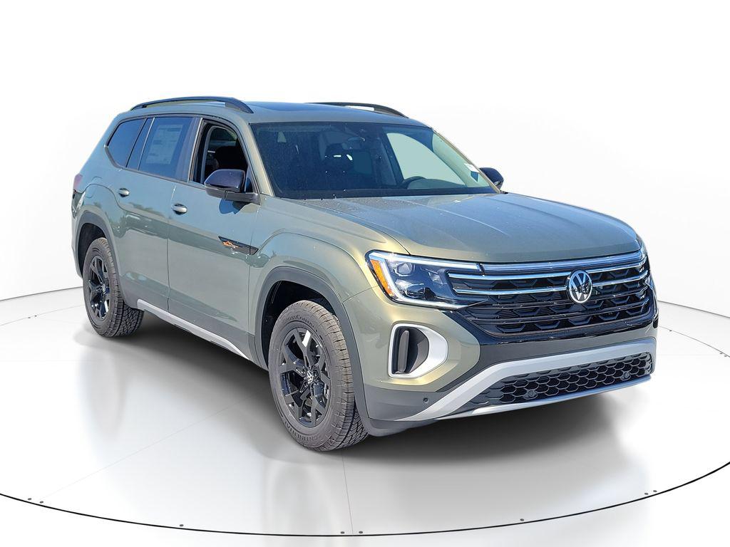 New 2026 Volkswagen Atlas Peak Edition