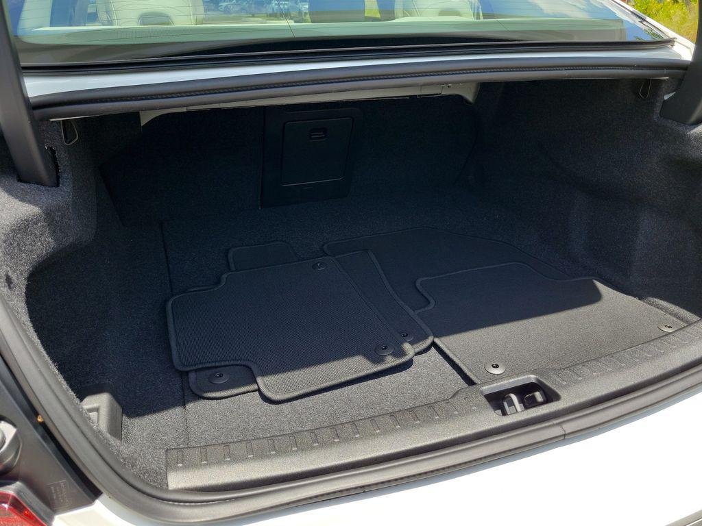 2024 Volvo S60 B5 CORE DARK THEME — фото 7