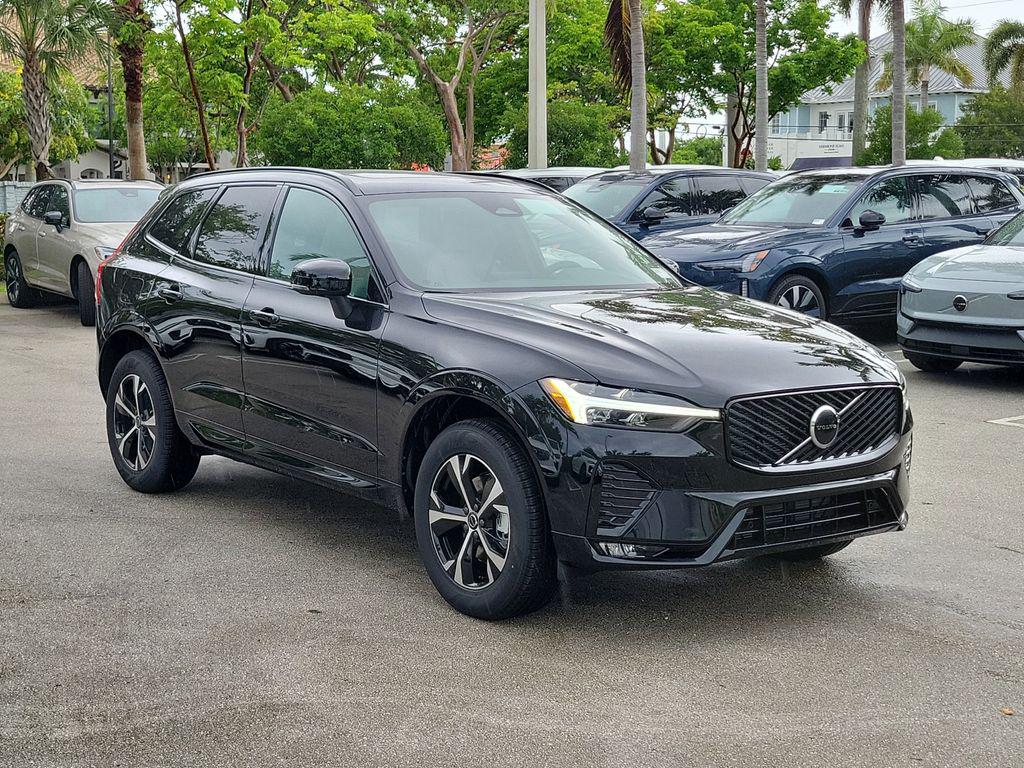 New 2026 Volvo XC60 B5 Core