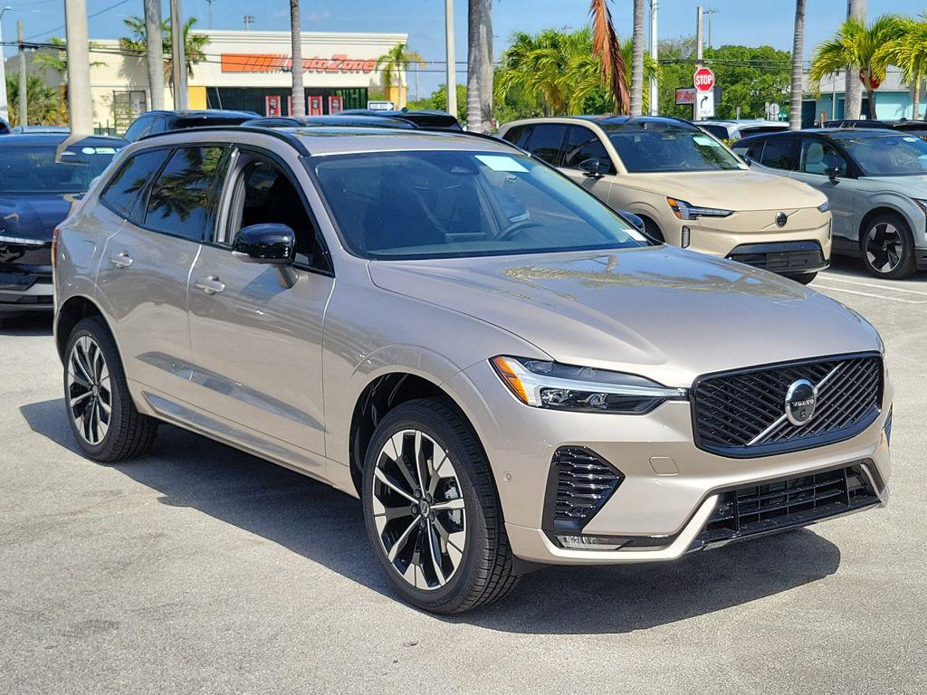 New 2026 Volvo XC60 B5 Plus