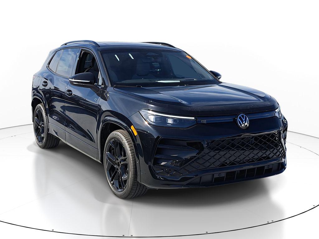 New 2026 Volkswagen Tiguan 2.0T SE R-Line Black