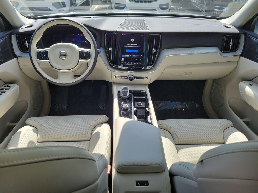 2025 Volvo XC60 PLUG-IN HYBRID ULTRA, T8 AWD ELECTRIC/GASOLIN 缩略图 15