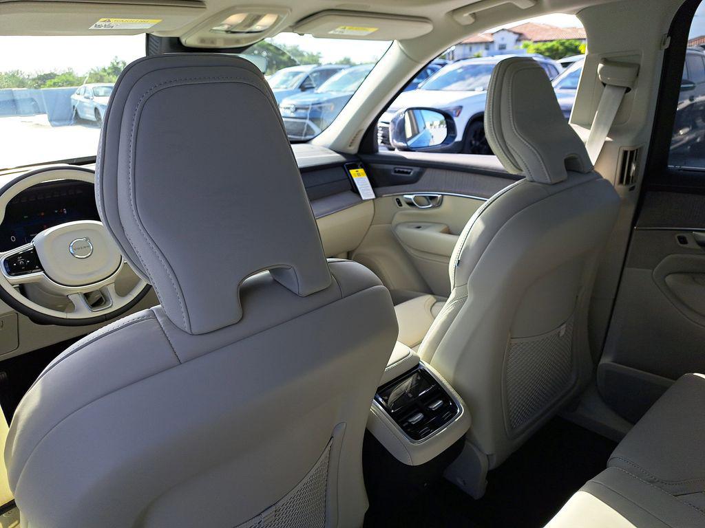 2026 Volvo XC90 ULTRA, B6 AWD GAS (MILD HYBRID), GASOLINE, BR thumbnail 14