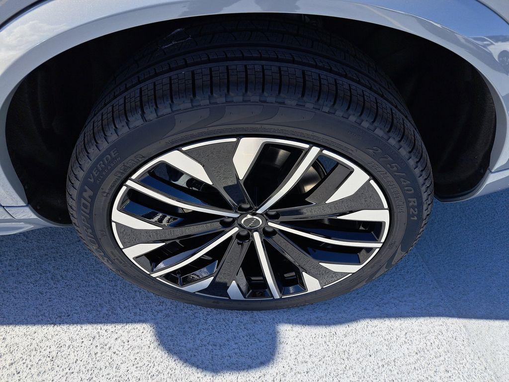 2026 Volvo XC90 ULTRA, B6 AWD GAS (MILD HYBRID), GASOLINE, BR photo 7