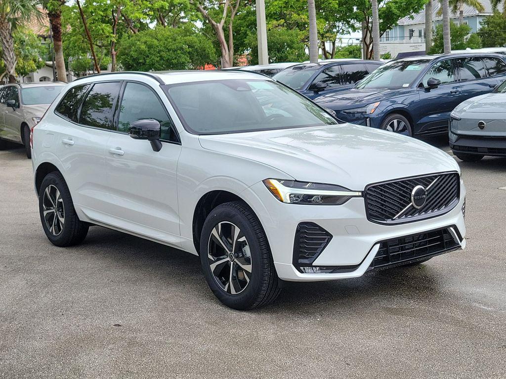 New 2026 Volvo XC60 B5 Core
