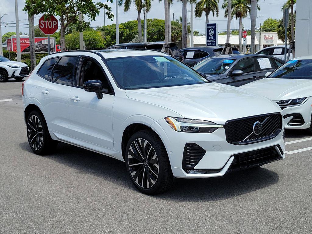 New 2026 Volvo XC60 B5 Ultra
