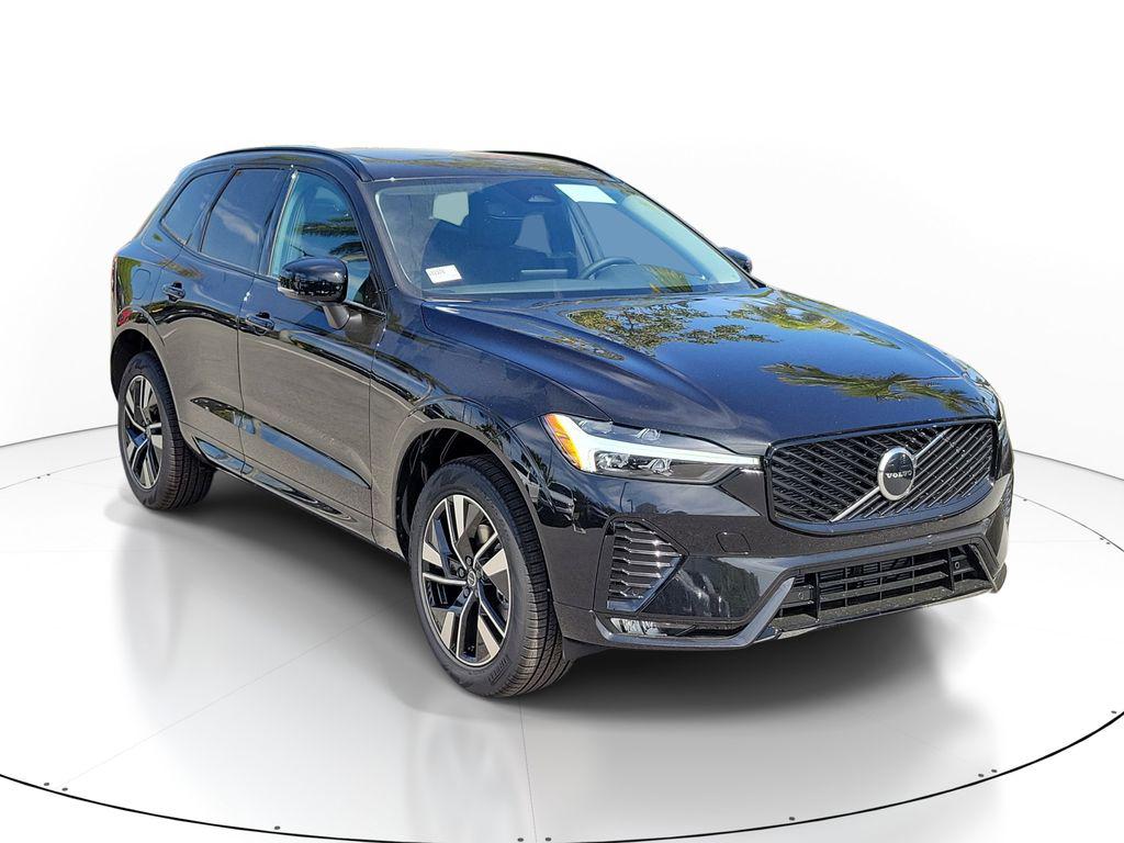 New 2026 Volvo XC60 B5 Core