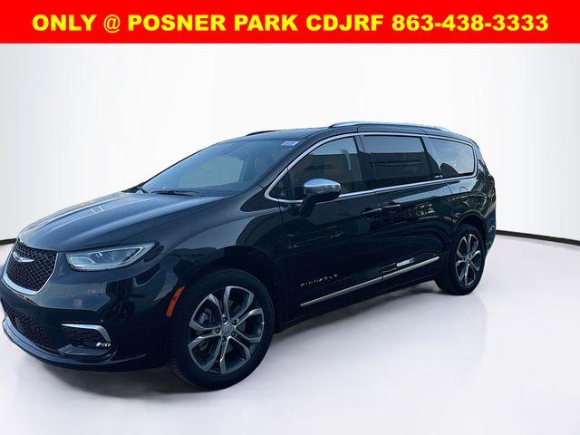 New 2026 Chrysler Pacifica Pinnacle