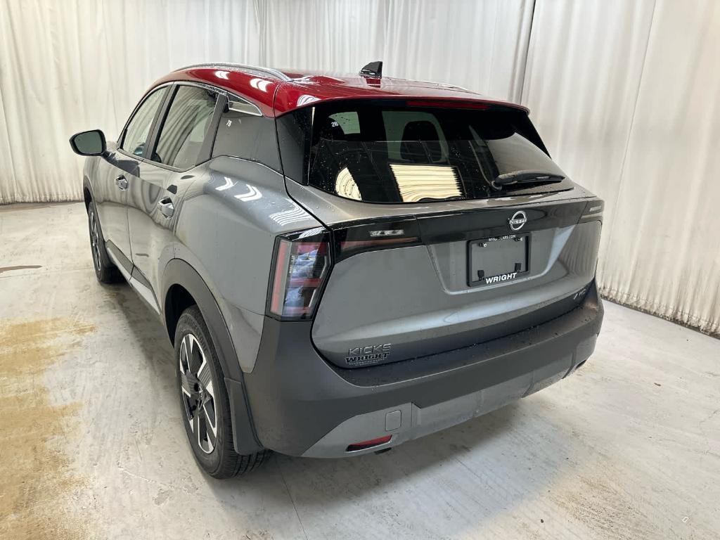 New 2027 Nissan Kicks SV