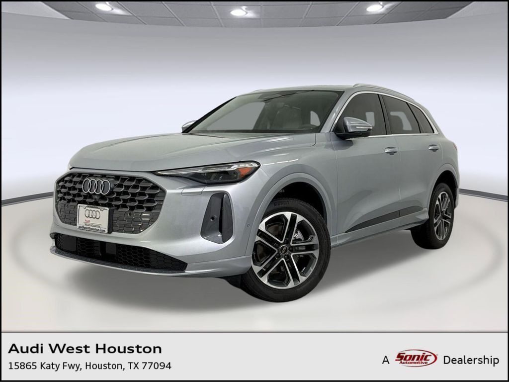 New 2026 Audi Q5 Premium Plus TFSI quattro S tronic