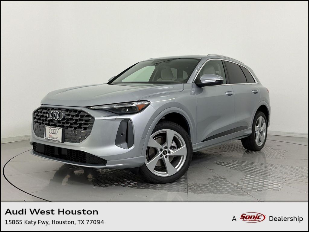 New 2026 Audi Q5 Premium Plus TFSI quattro S tronic