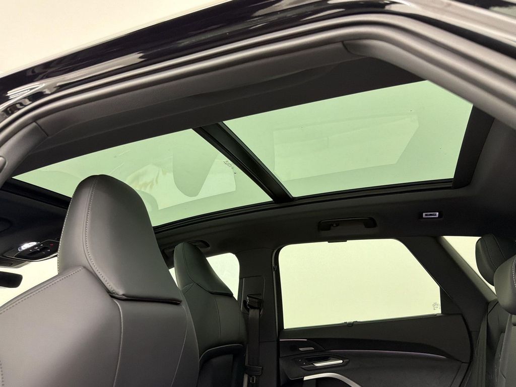 صورة مصغرة 21 لـ 2026 AUDI SQ5 3.0T PREMIUM PLUS