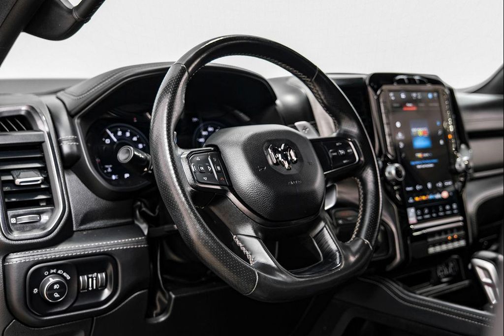 2023 RAM 1500 TRX — миниатюра 13