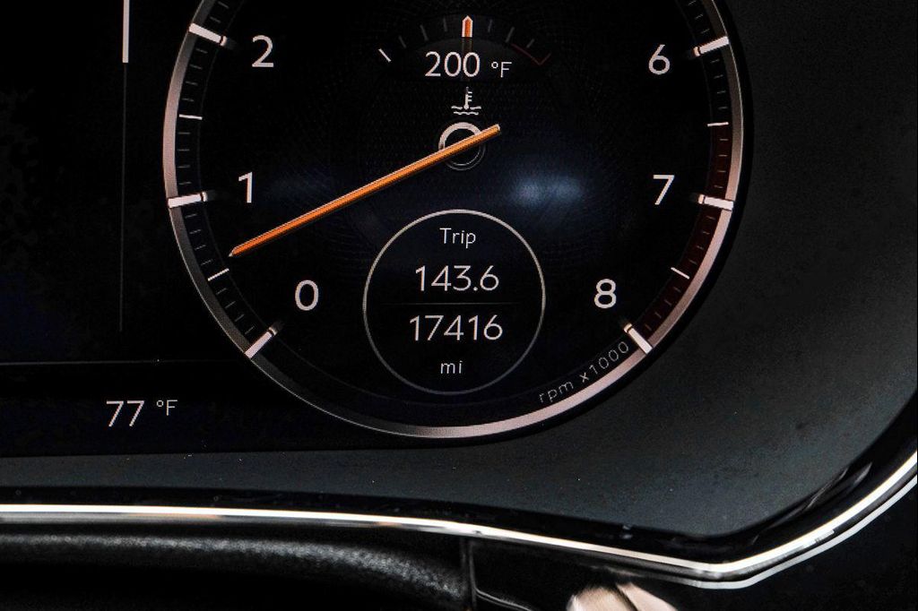 2020 Bentley CONTINENTAL GT V8 — миниатюра 20