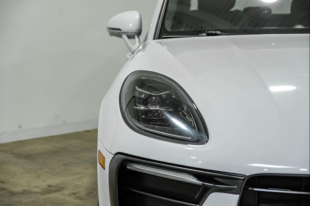 2024 Porsche MACAN — миниатюра 63