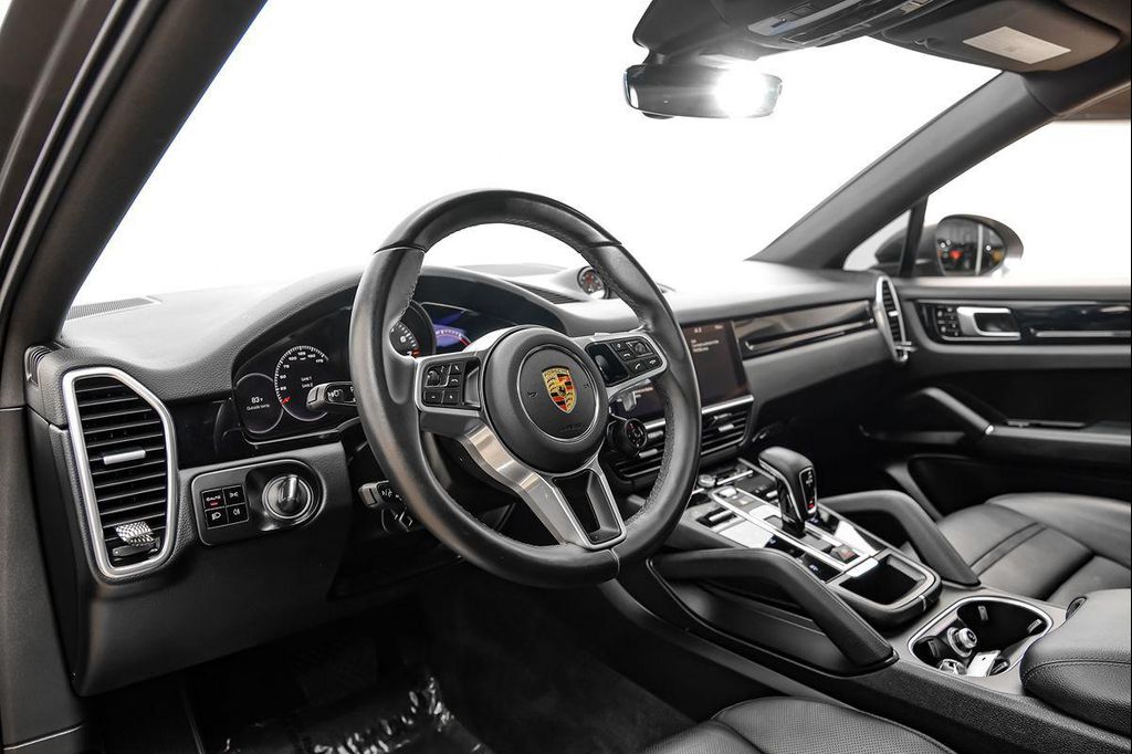 PORSCHE CAYENNE - 3