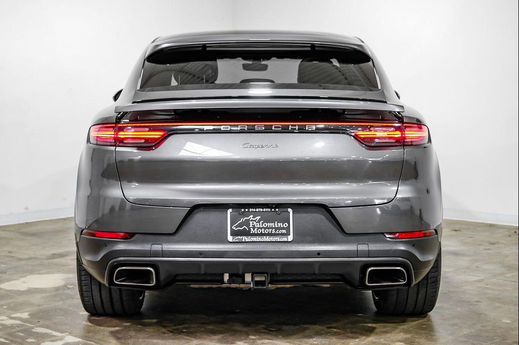 PORSCHE CAYENNE - 9