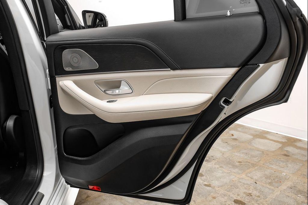 صورة مصغرة 54 لـ 2024 Mercedes-BENZ OTHERS