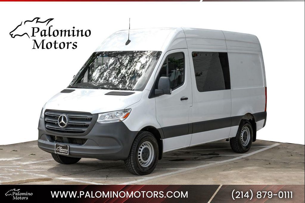 صورة 1 لـ 2024 Mercedes-BENZ OTHERS