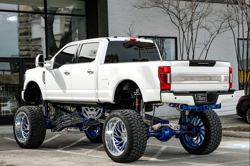 2022 FORD F-250 LIMITED — фото 10