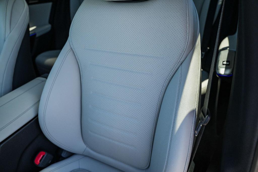 صورة مصغرة 26 لـ 2026 Mercedes-BENZ GLC