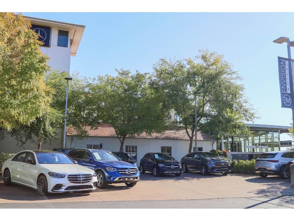 2025 Mercedes-BENZ AMG GLE 53E BASE 缩略图 37