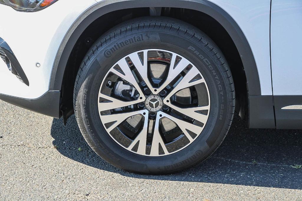 MERCEDES-BENZ GLA - 9