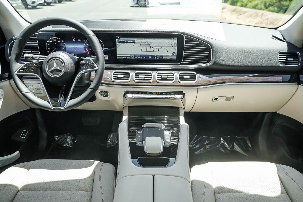 2026 Mercedes-BENZ GLE 缩略图 12
