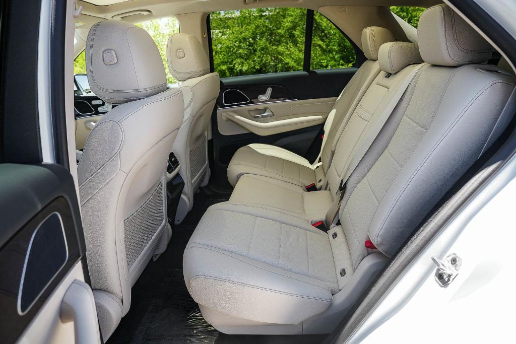 2026 Mercedes-BENZ GLE 缩略图 18