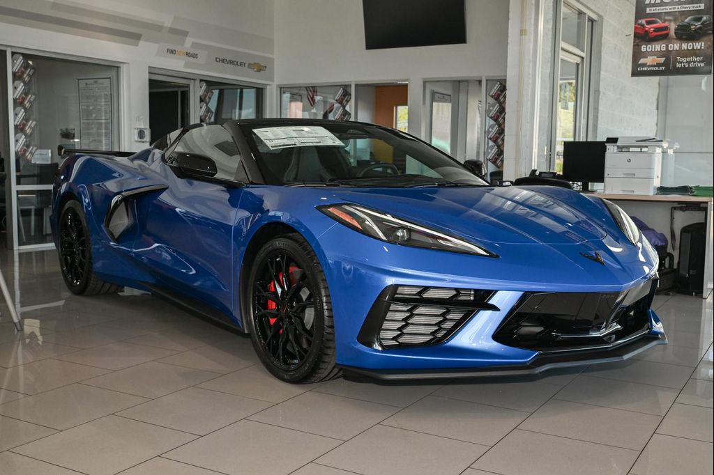 New 2026 Chevrolet Corvette Stingray w/1LT