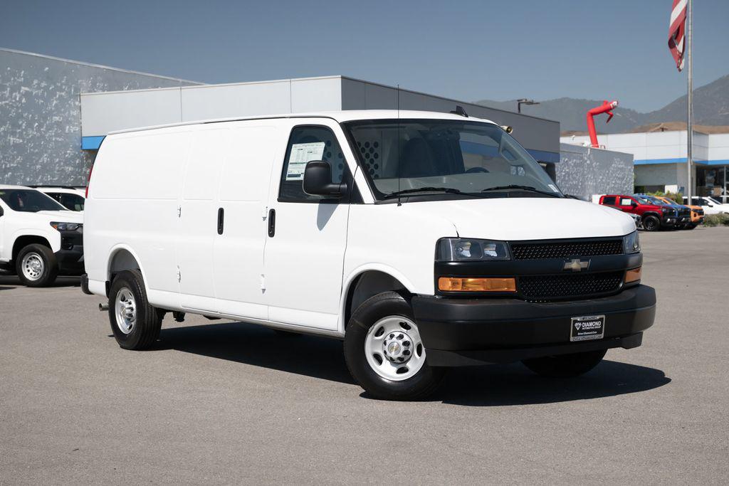 New 2025 Chevrolet Express 2500 Work Van