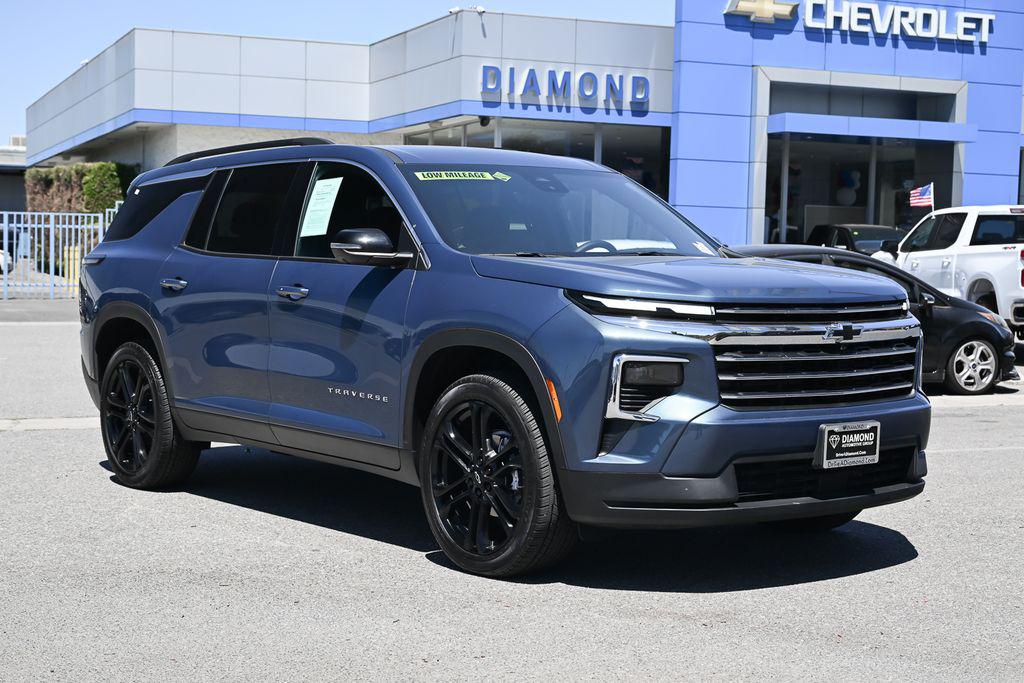 New 2026 Chevrolet Traverse LT