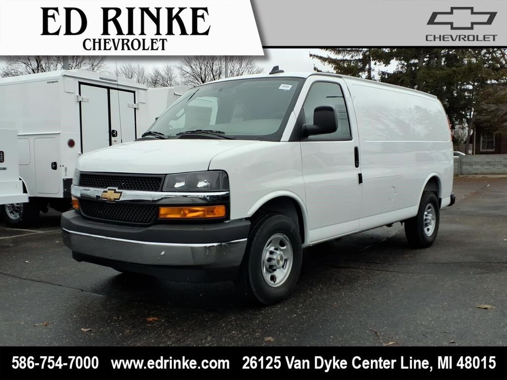 New 2025 Chevrolet Express 2500 LT