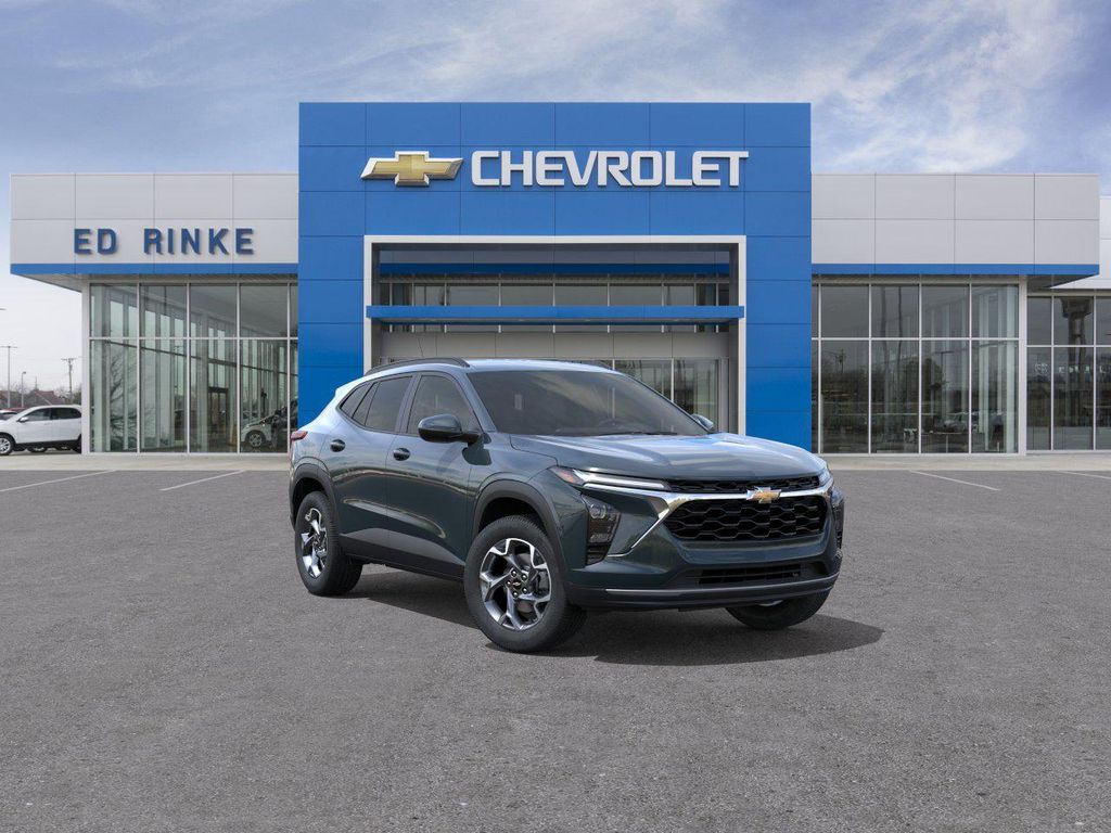 New 2026 Chevrolet Trax LT