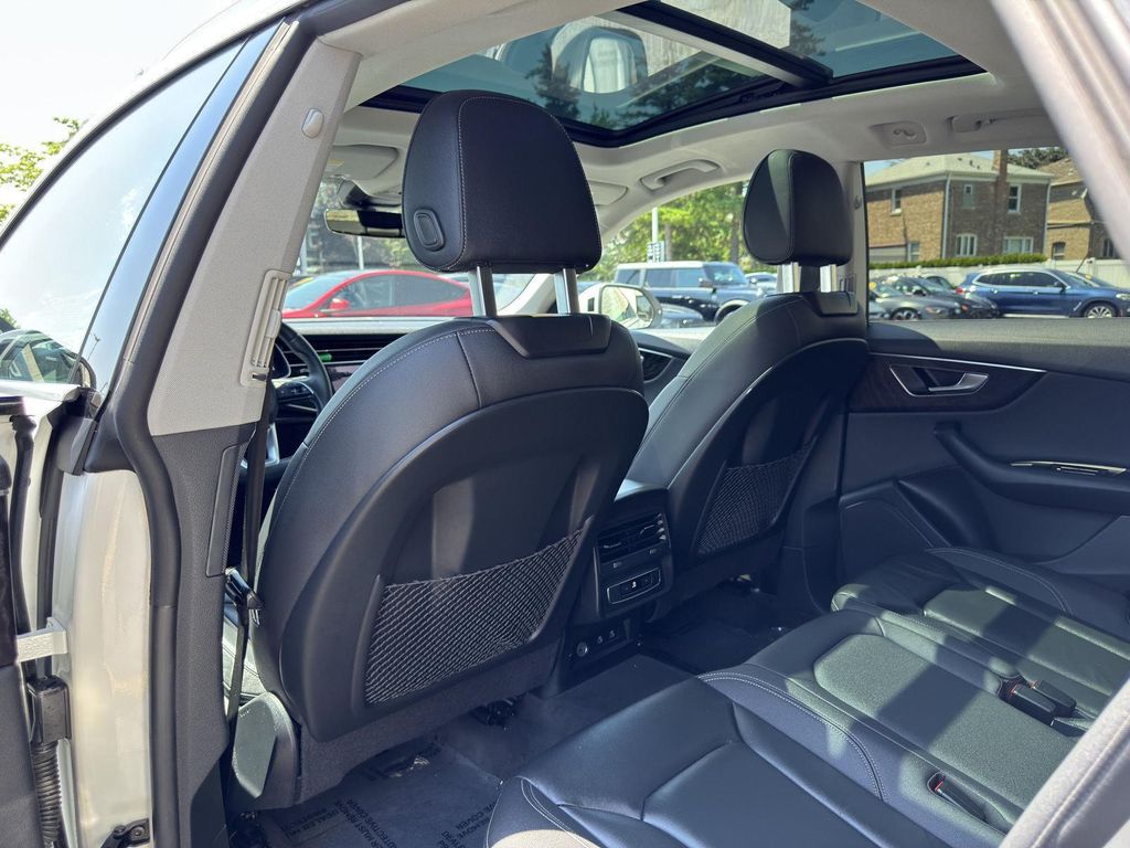 صورة مصغرة 29 لـ 2023 AUDI Q8 55 PREMIUM