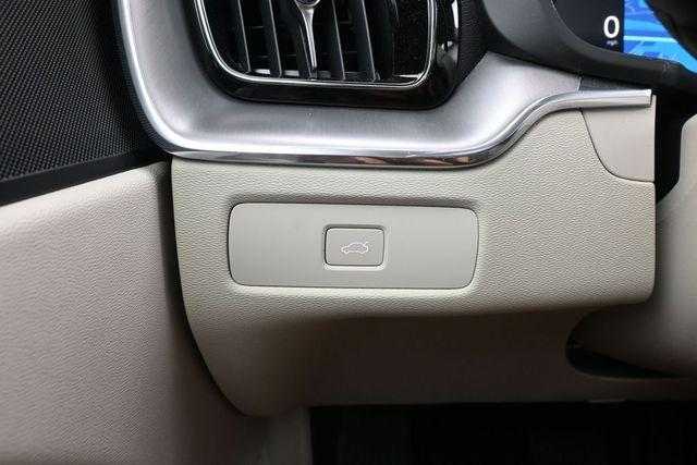 صورة مصغرة 26 لـ 2024 Volvo XC60 B5 CORE