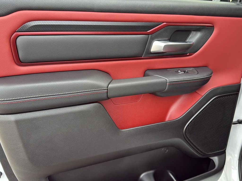 2026 RAM 1500 REBEL — миниатюра 28