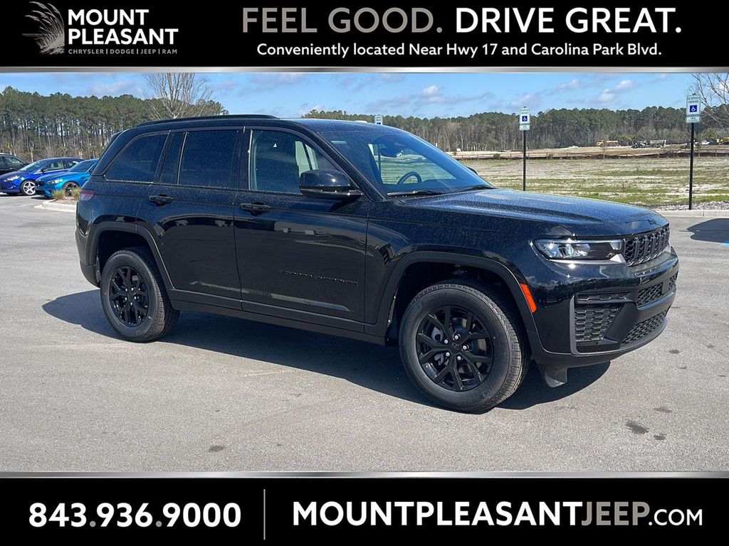 New 2026 Jeep Grand Cherokee Altitude