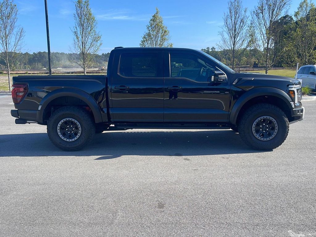 FORD F-150 RAPTOR - 8
