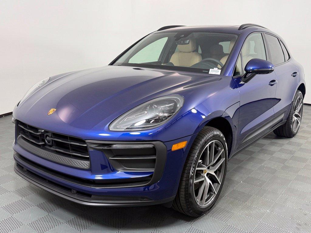 New 2026 Porsche Macan Base