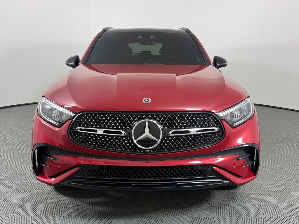 MERCEDES-BENZ GLC - 10