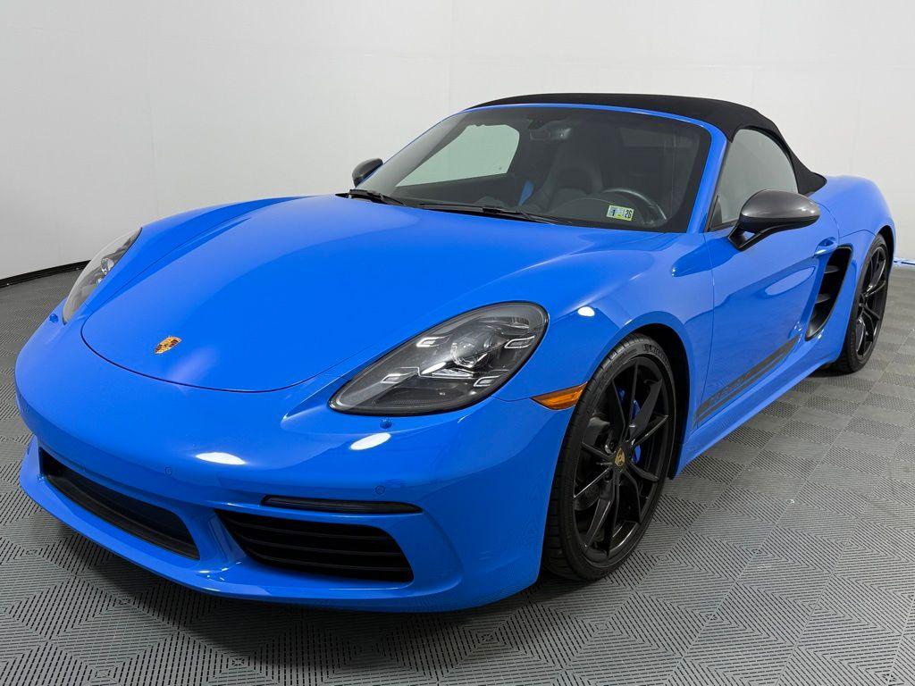 2023 Porsche 718 Boxster