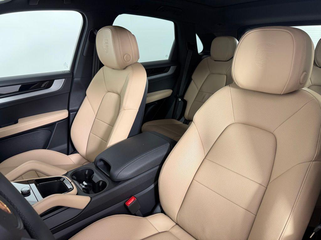 2026 Porsche CAYENNE BASE 照片 5