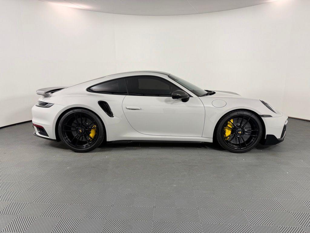 2025 Porsche 911 TURBO S 照片 8