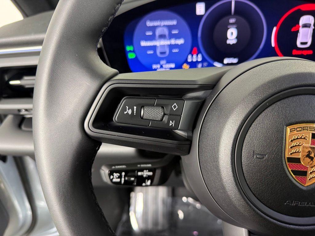 صورة مصغرة 25 لـ 2025 Porsche MACAN 4S