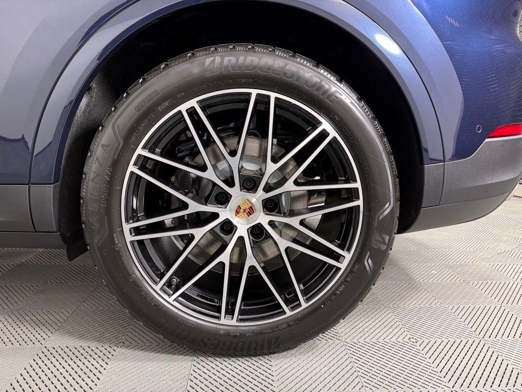 2026 Porsche CAYENNE BASE 缩略图 14